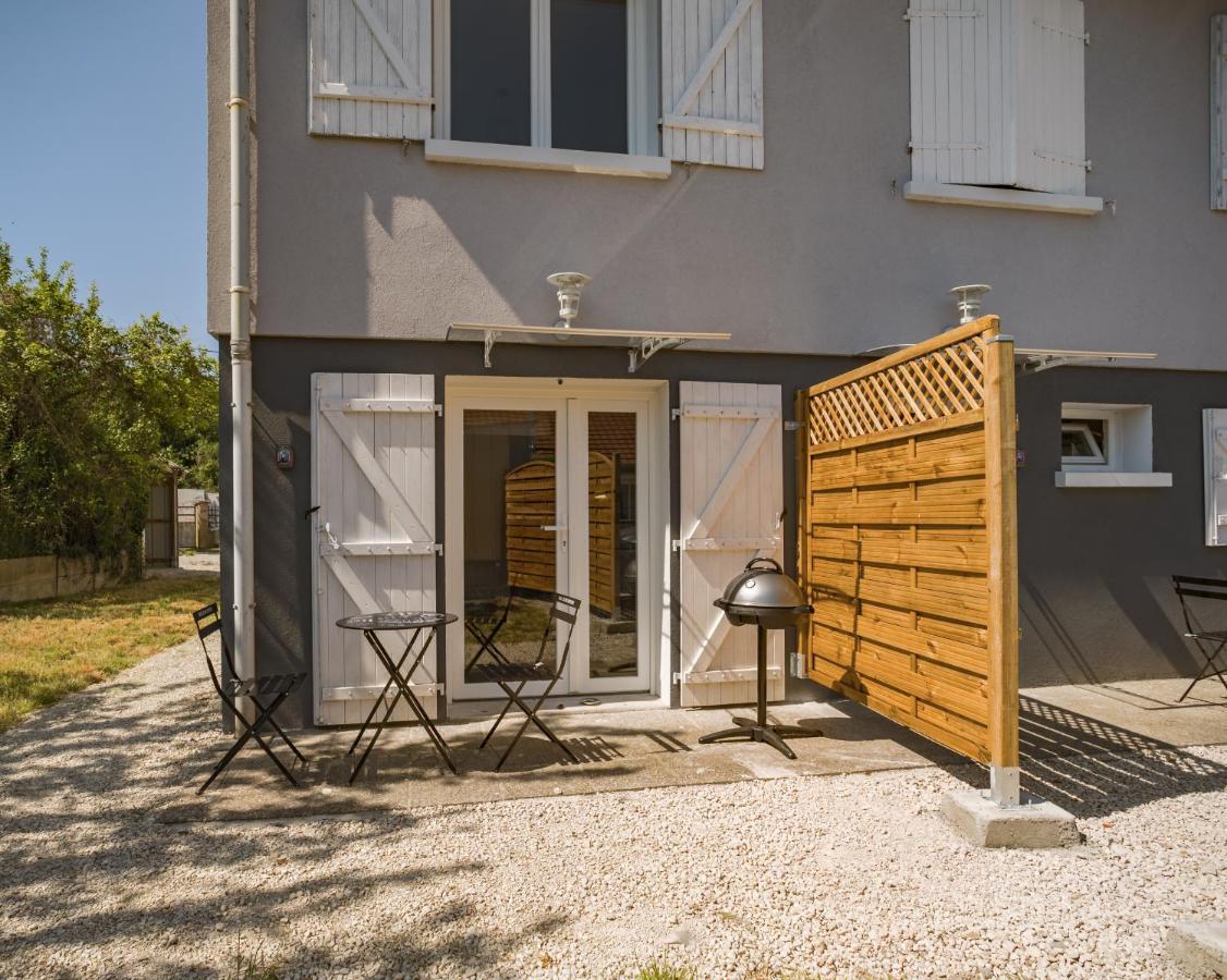 Le Studio Providence - Parking Prive - Terrasse Troyes Zewnętrze zdjęcie